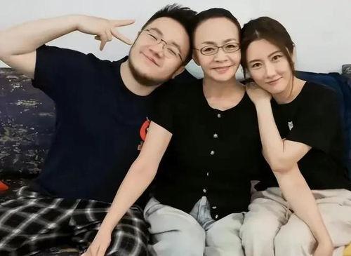 娱乐八卦故事吃瓜,揭秘明星背后的惊人真相